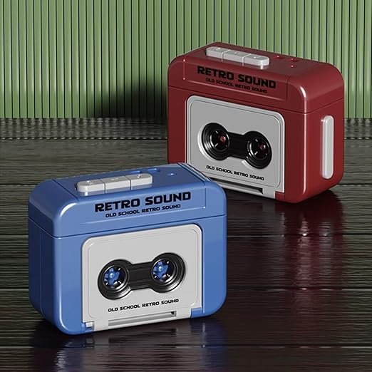 UPBEAT Retro Mini Tape Recorder Keychain (Pack of 1) (Multicolor) – Vintage Cassette Tape Design | Cool Key Ring Accessory for Collectors I 90s nostalgia I Funky keychain