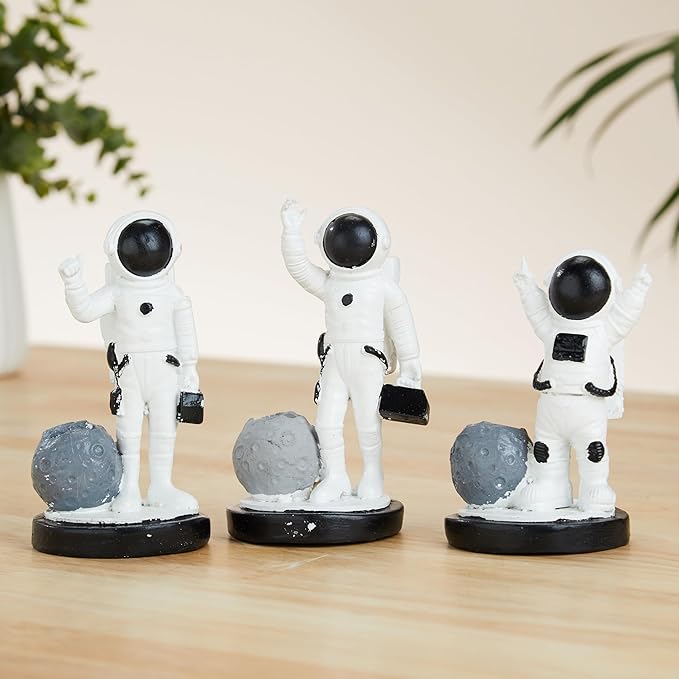Amazon Basics 3 pcs Astronaut Statues for Home Decor (Pack of 3, Black & White)